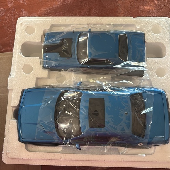 WIX Filters 70th Anniversary Die-Cast Collector Set Brand New - Picture 2 of 7